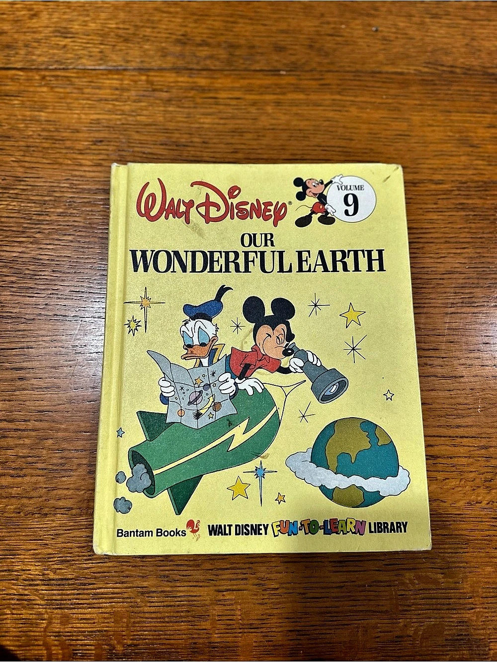 Walt Disney Our Wonderful Earth Learning Book